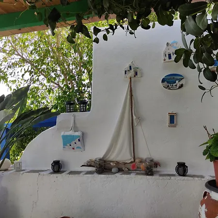 Paradise Garden Paros * 피소리바디