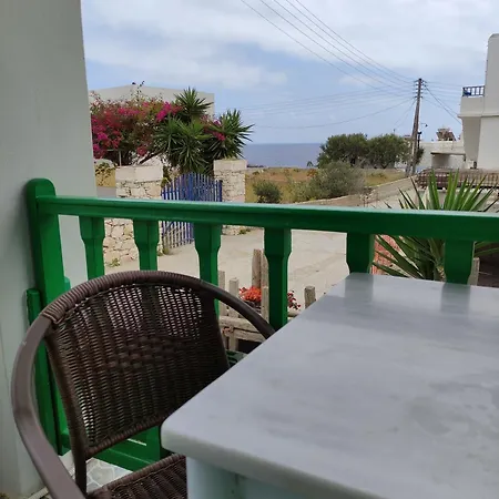 Paradise Garden Paros 아파트 *