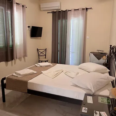 Paradise Garden Paros *