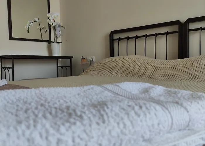 Paradise Garden Paros פיסו ליבאדי