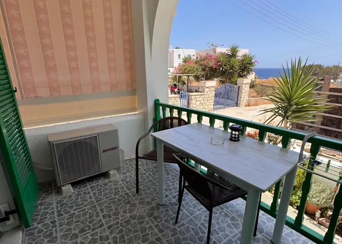 Paradise Garden Paros * פיסו ליבאדי